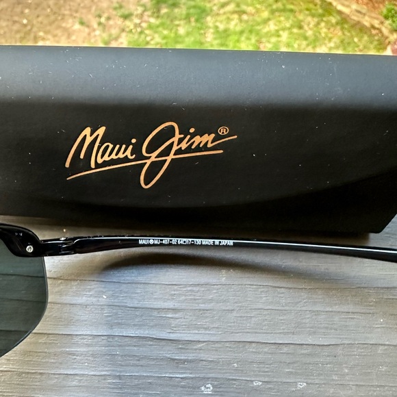 Maui Jim sunglasses - Picture 4 of 4